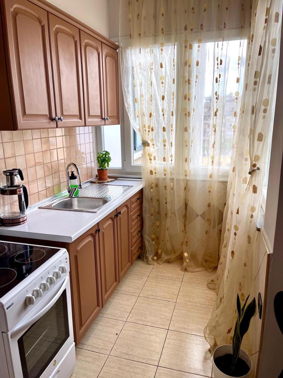 Flex Apartment Tiran Dış mekan fotoğraf