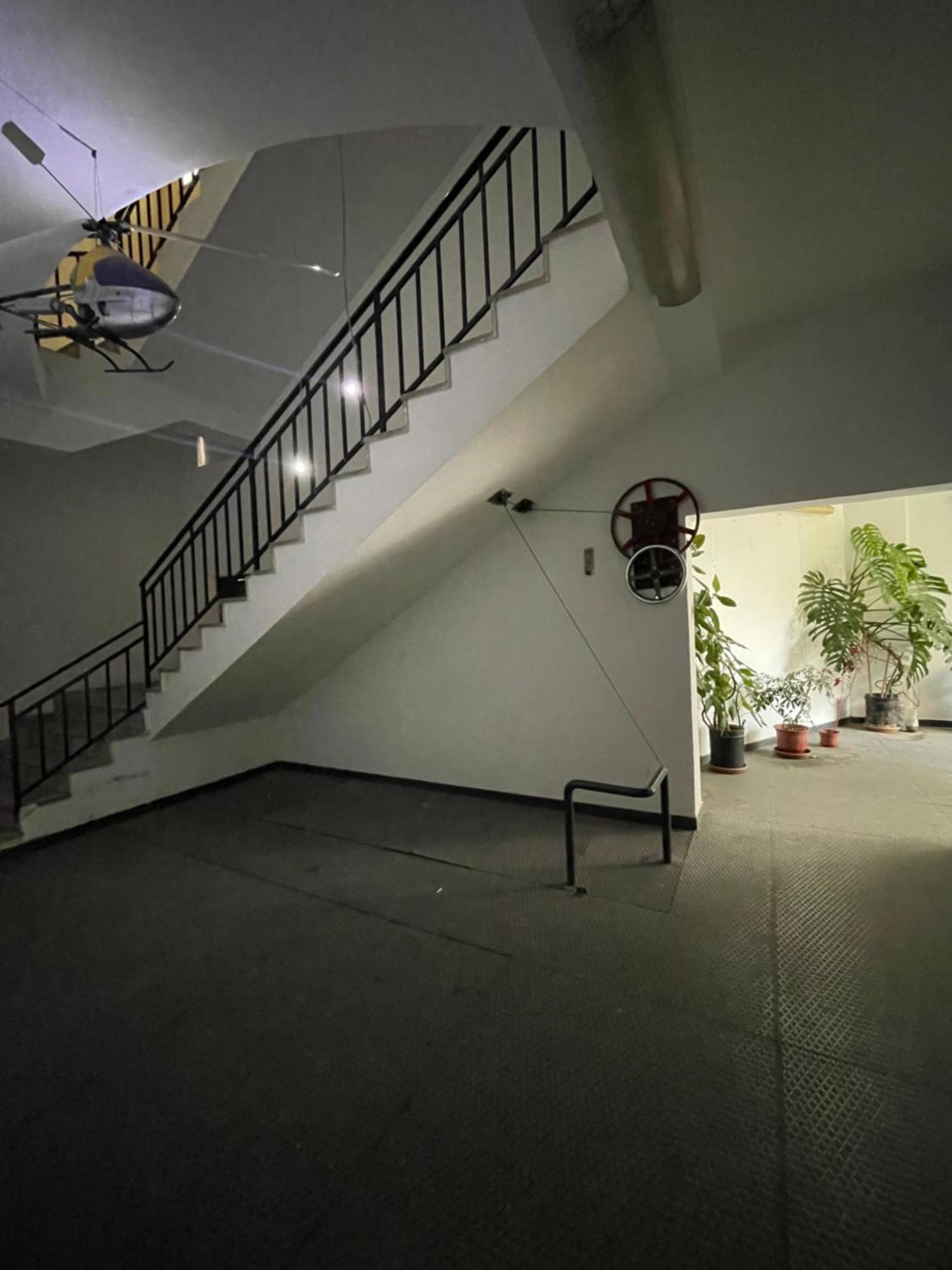 Flex Apartment Tiran Dış mekan fotoğraf